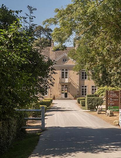 Fokus auf den Campingplatz Castel Château de Lez Eaux